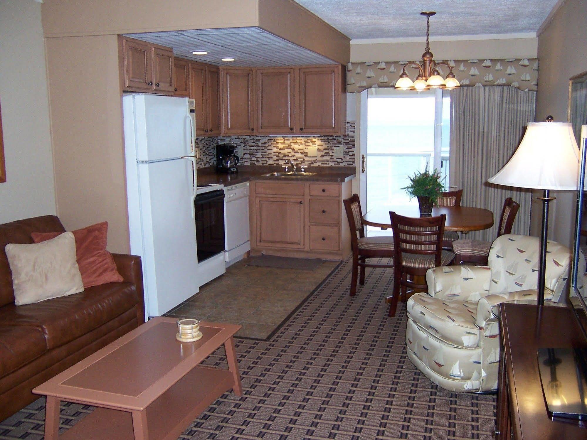 Pinestead Reef Resort Traverse City Extérieur photo